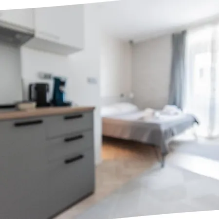 L&b Old Town Πανσιόν 3*