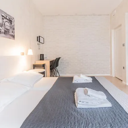 Pensionat L&b Old Town 3*